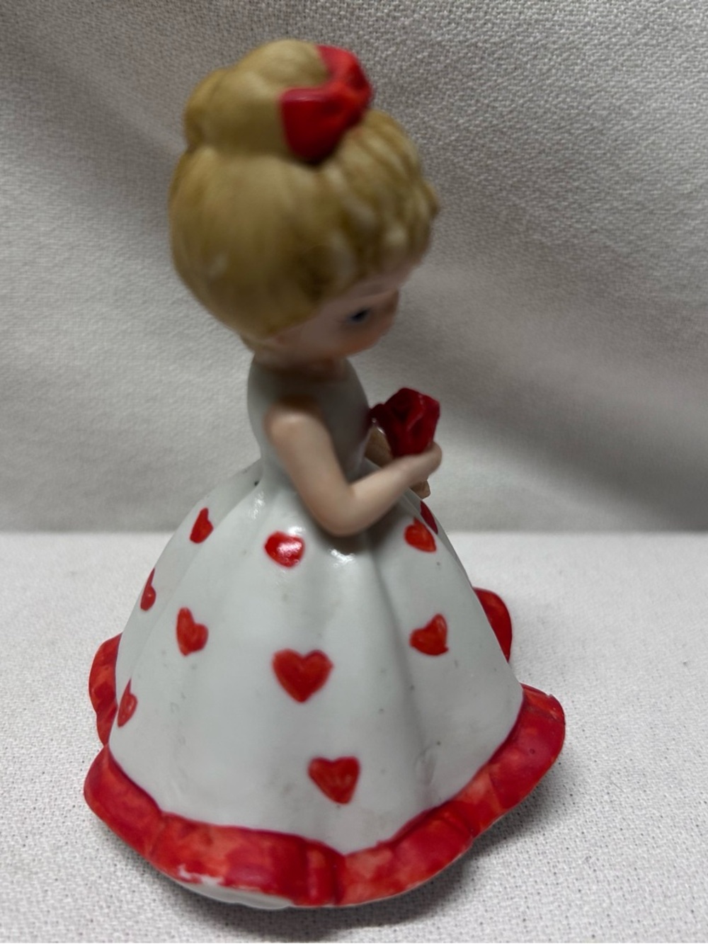Vtg LEFTON Bisque Porcelain VALENTINE Girl Figurine - Picture 5 of 12